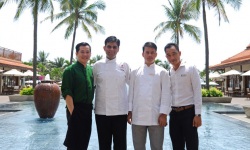  Người Việt đầu tiên làm bếp trưởng tại resort 5 sao Đà Nẵng